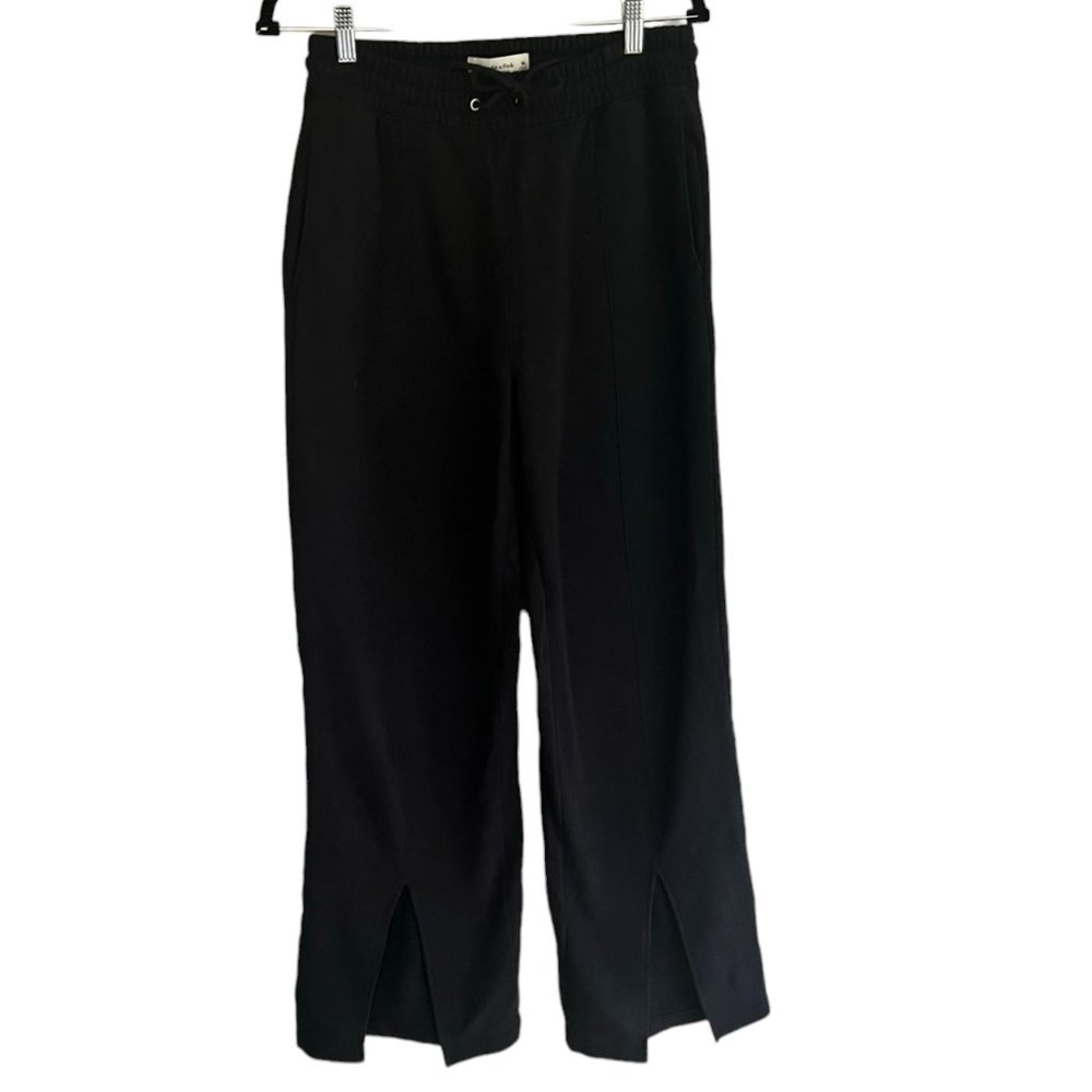 Women's Abercrombie and Fitch Black Drawstring Front Slit Sweatpants Size Medium